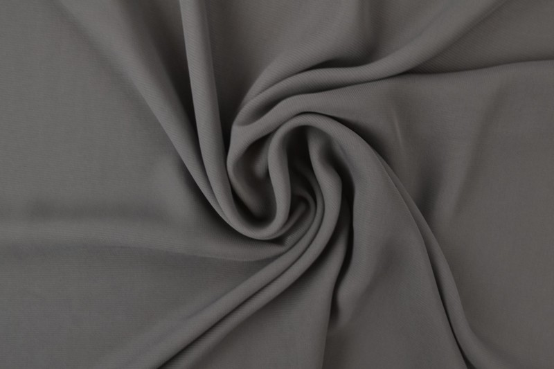 Donkergrijs chiffon stof