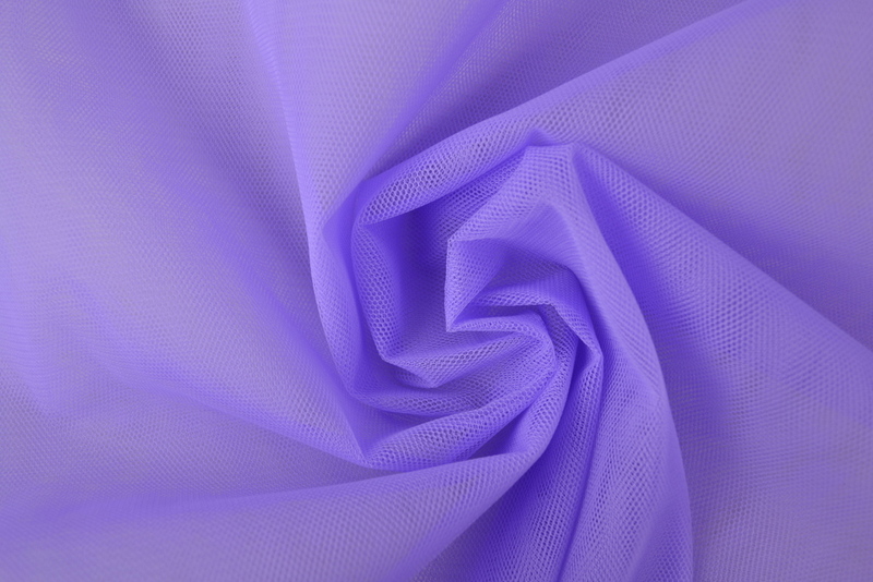 Brandvertragende tule 300cm breed - Lavendel
